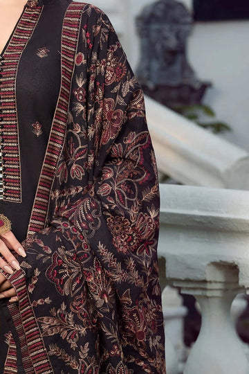 3 Piece Unstitched Heavy Embroidered Velvet Suit design 2022 velvet dresses stitching designs 2022 velvet fabric designer velvet maria b winter collection for sale 2022 sapphire linen khaddar sale 2022 alkaram new arrivals asim jofa khaddar suits